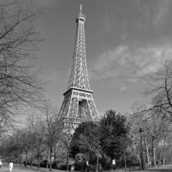 Historia i zalety schodów żeliwnych