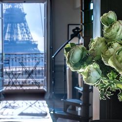 Zalety i wady żeliwnych schodów kręconych