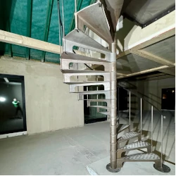 Schody spiralne 200