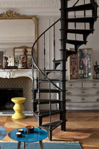 Schody żeliwne w stylu modern retro